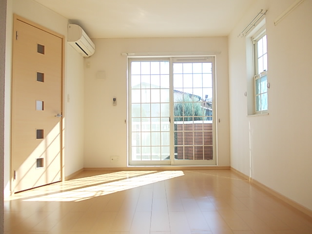 ジョイ・キープ・クニヤンⅡ リビング