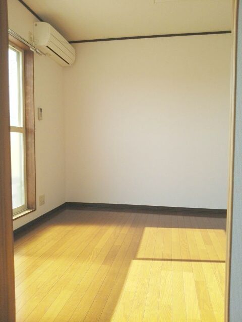 ハウス３００ ベッドルーム