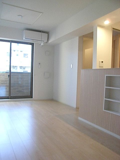 モン　スティル リビング