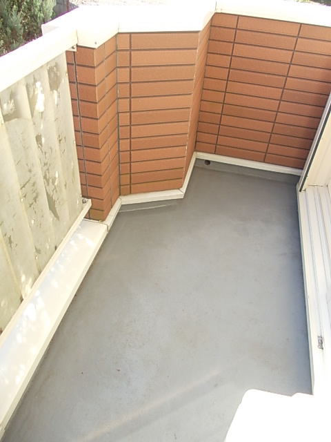 ジョイ・キープ・クニヤンⅡ ベランダ