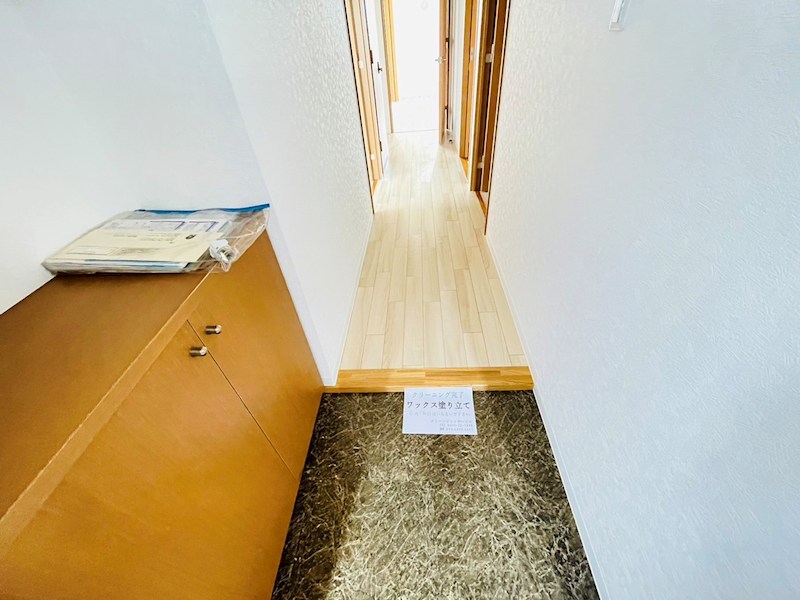 エミネントアプレイス 玄関