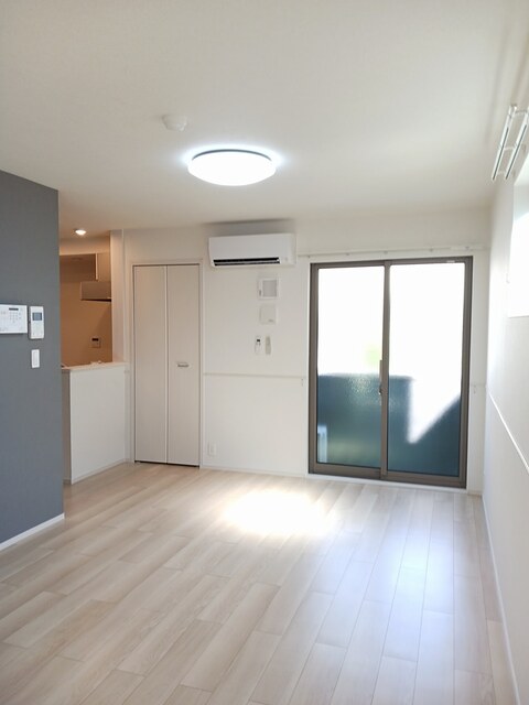 フラッツ・トライアングル リビング