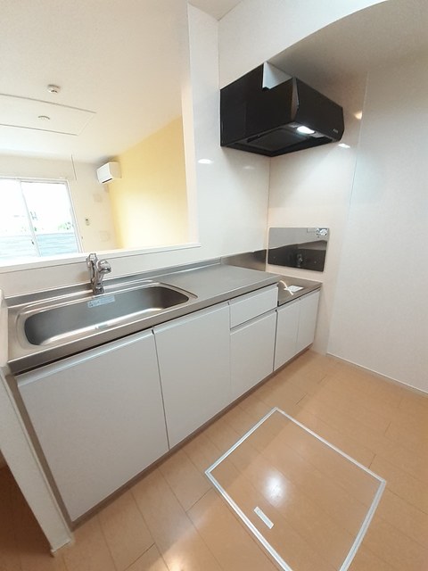 スリーサンズガーデン キッチン