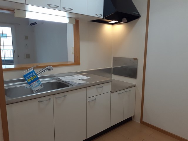 ヴィラ　ウィングスⅡ キッチン