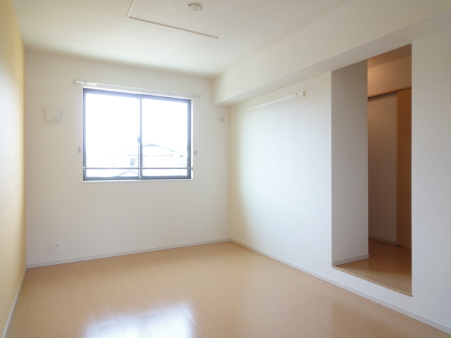 セリーンＡ その他1