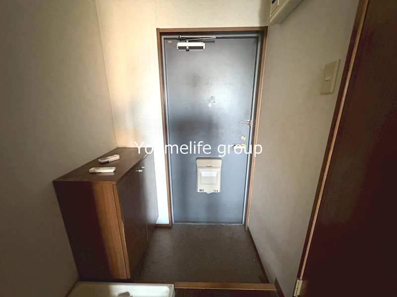 ミレニアム・ヒルズ 玄関