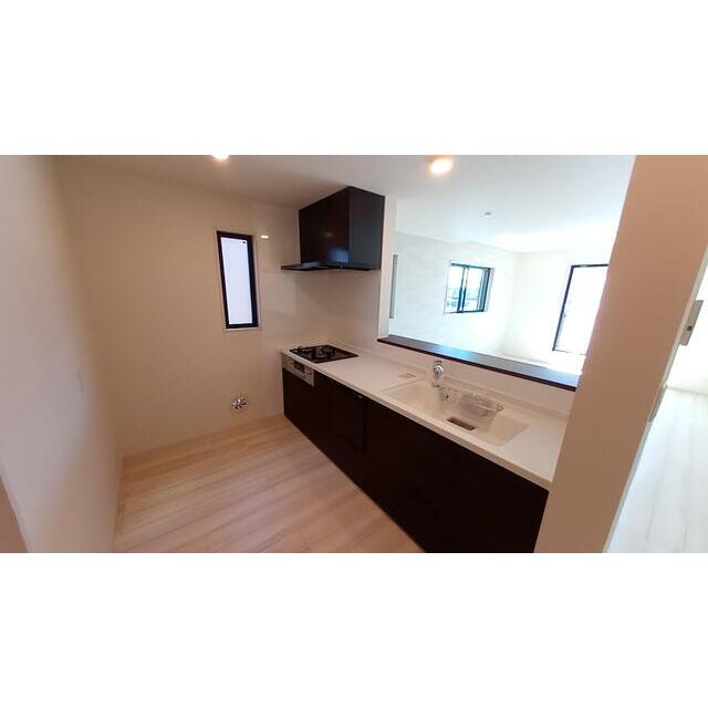 妻田西 キッチン