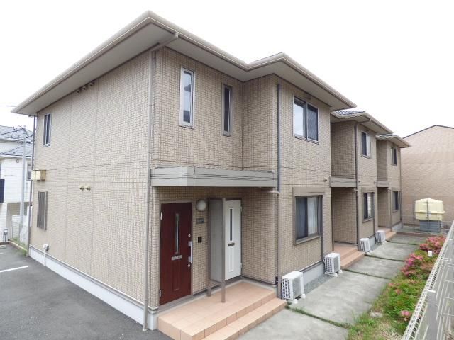 シャルマン 203号室 外観