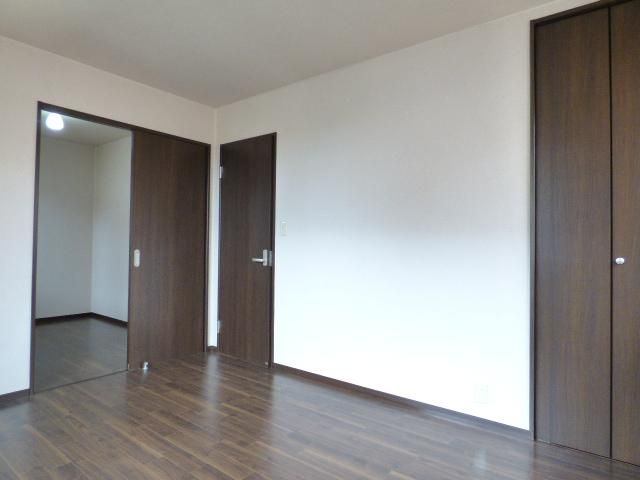 シャルマン リビング