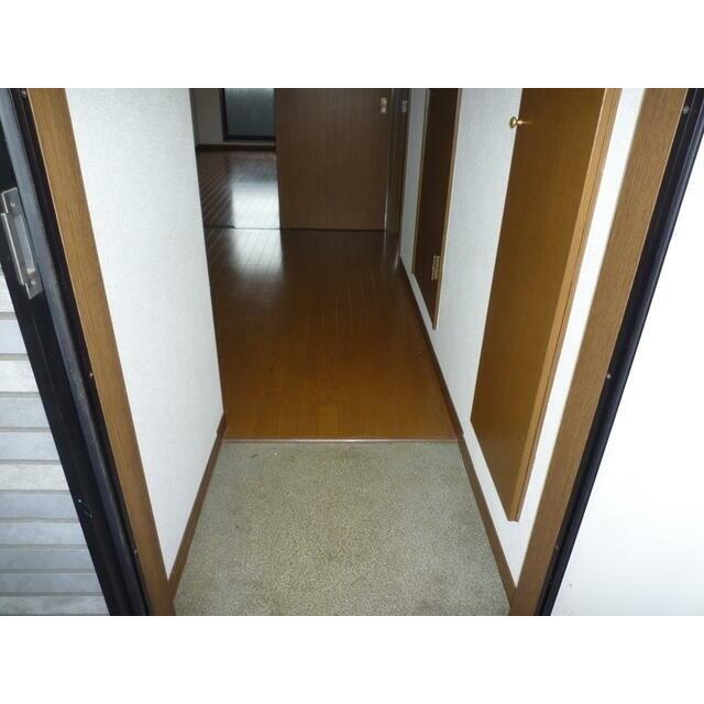 アンプルール　フェール　長坂 玄関