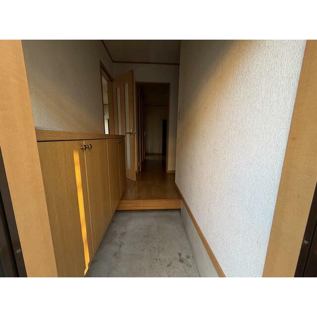 ハイツ早野 玄関