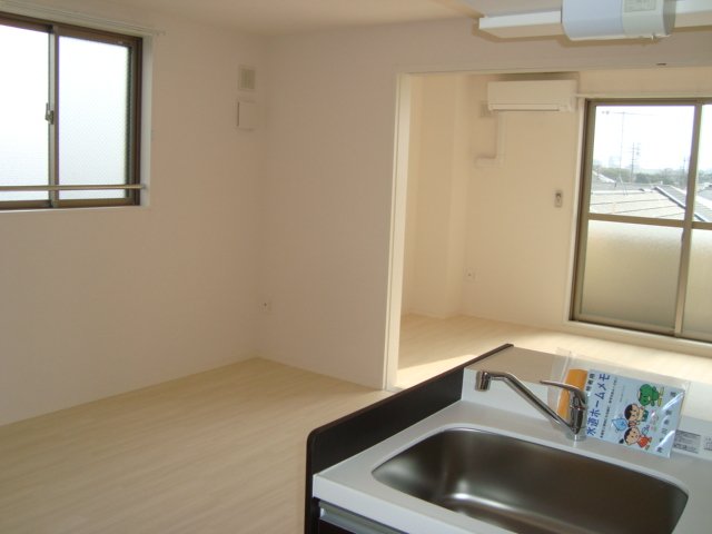 オリーヴ リビング