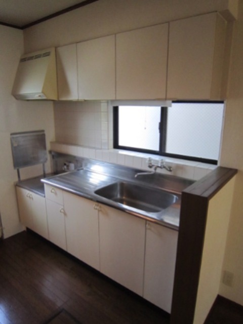 ドルフエハラD キッチン