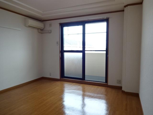 シャン・ド・ペーシュ その他10