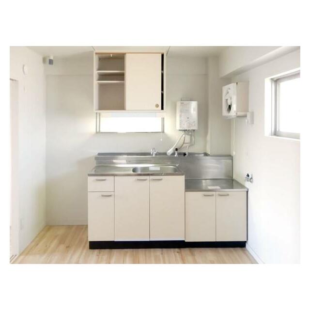 ビレッジハウス鎌倉10号棟 キッチン