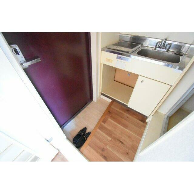 メイゾン善行 玄関