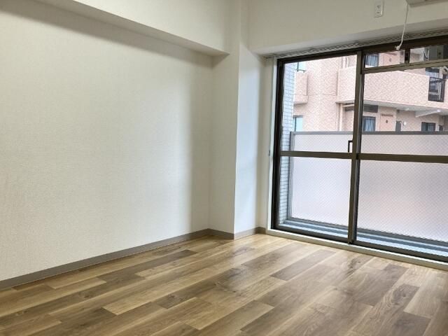 ケイ・ティ・ファースト（ＫＴファースト） リビング