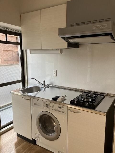 ケイ・ティ・ファースト（ＫＴファースト） キッチン