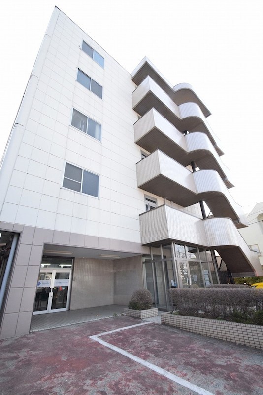 レジデンスカープ厚木 203号室 外観