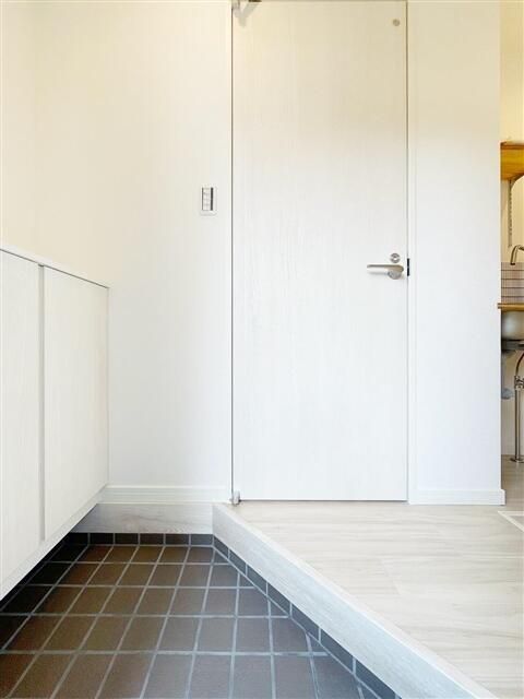 ラ・メゾンクレール 玄関