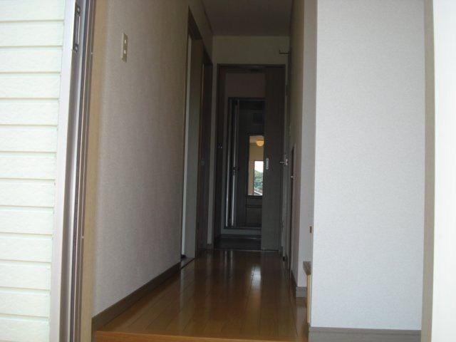 リバティヒルズ 玄関