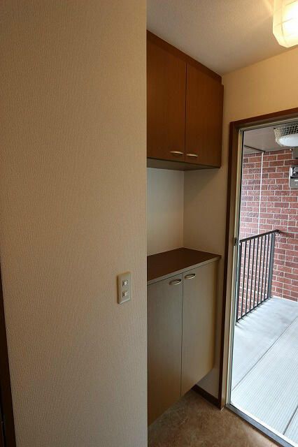 キャピタルコート 玄関