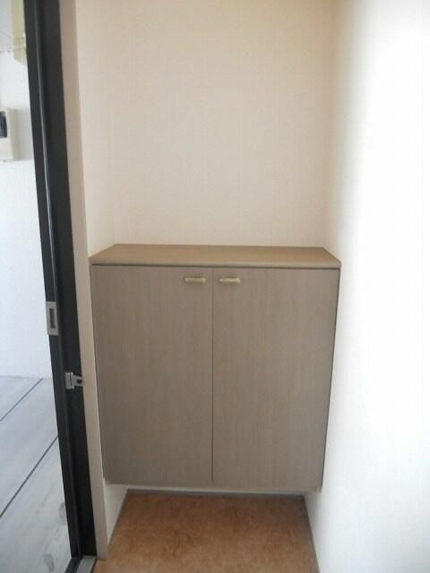 サニーハウスＡ 玄関