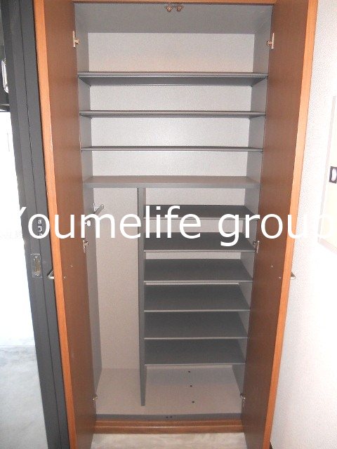 アンジェラス 玄関