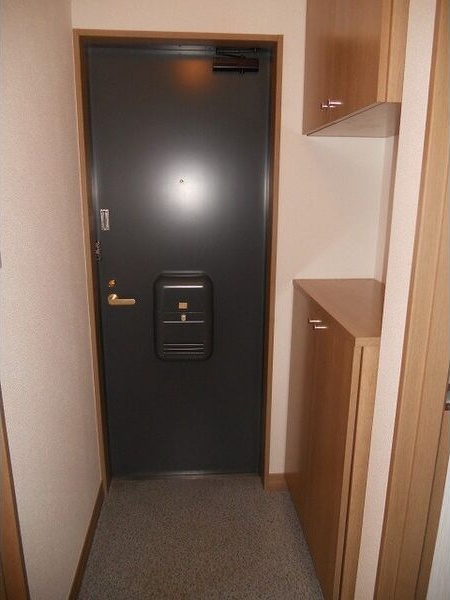 メゾンソフィアＣ 玄関