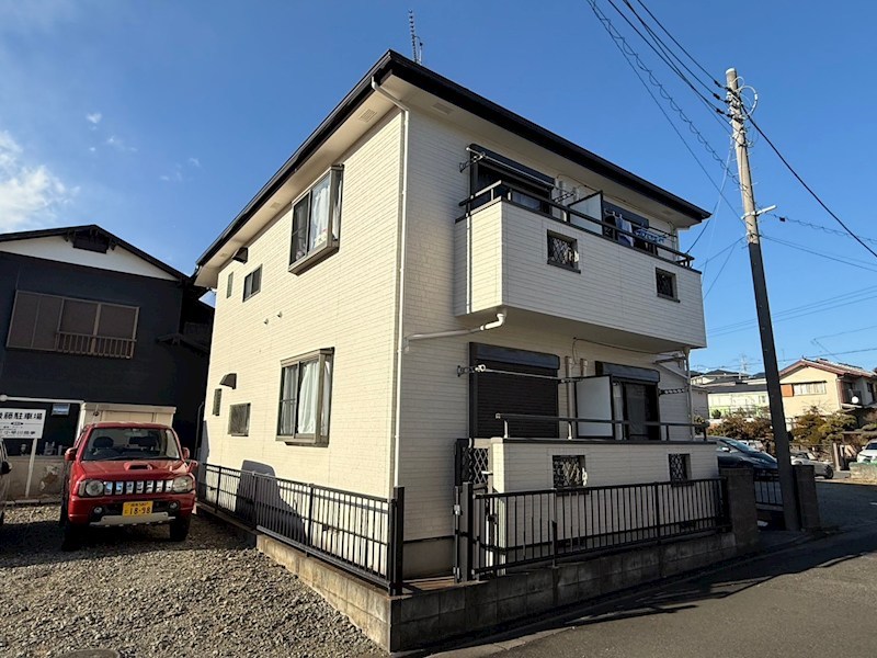 ローズビラタナカ 201号室 外観