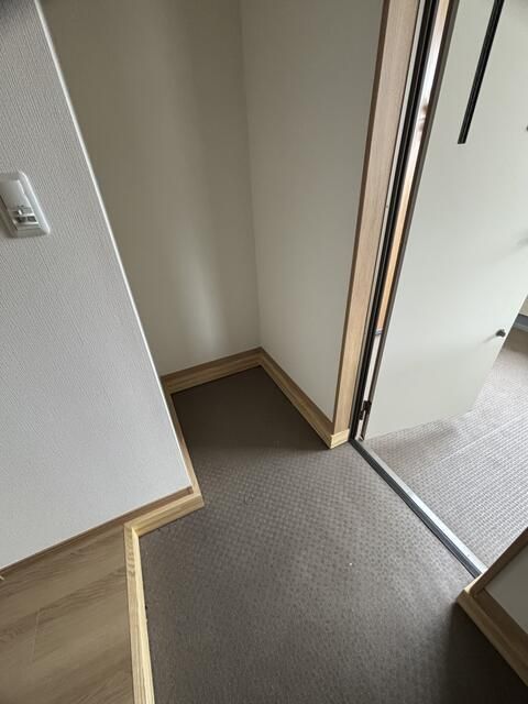 ウィスマ・インダⅡ 玄関