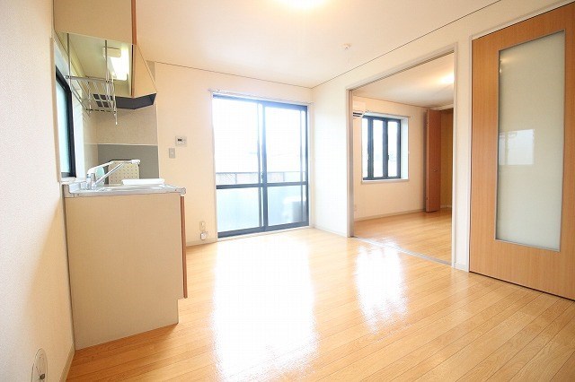 コアロード リビング