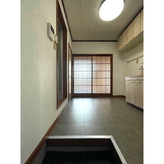 ウエストヒルズ 玄関