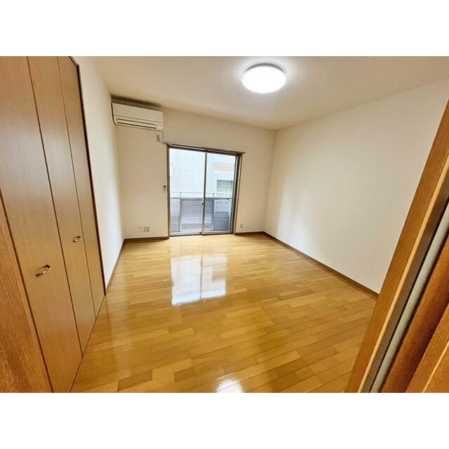 メゾン甲南 ベッドルーム