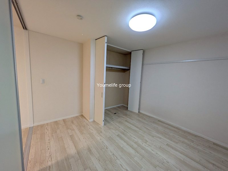 レジダンスB ベッドルーム