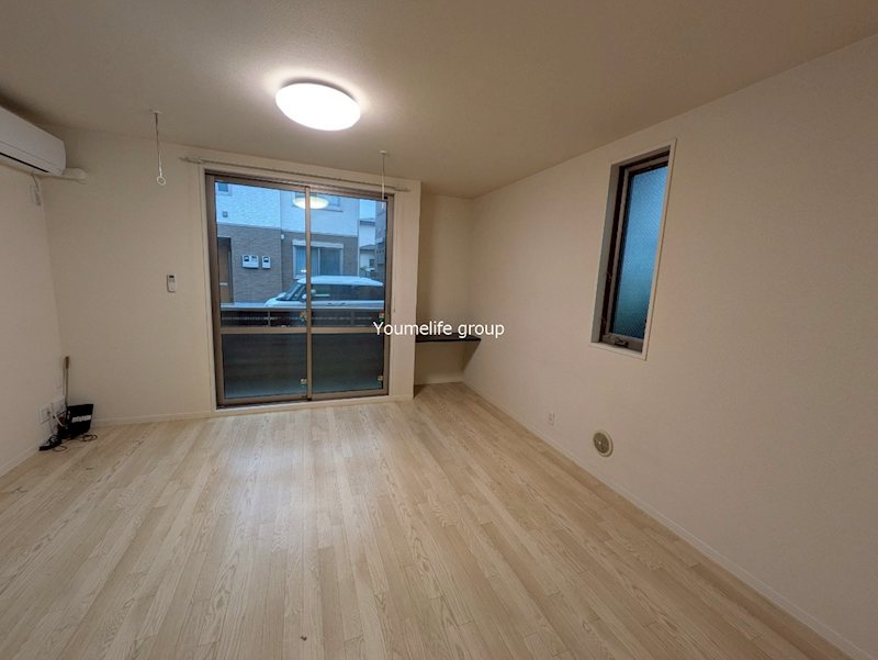 レジダンスB リビング