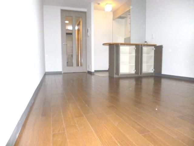 ライオンズプラザ平塚 リビング