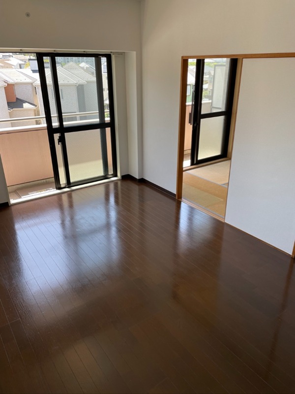 フェリースいずみ中央 リビング