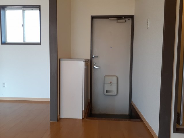 アクティブ　齊藤 玄関