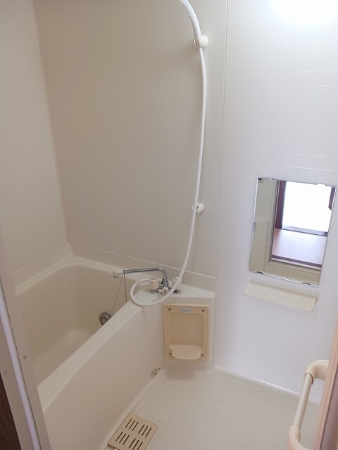 シャン・ド・フルール 風呂画像