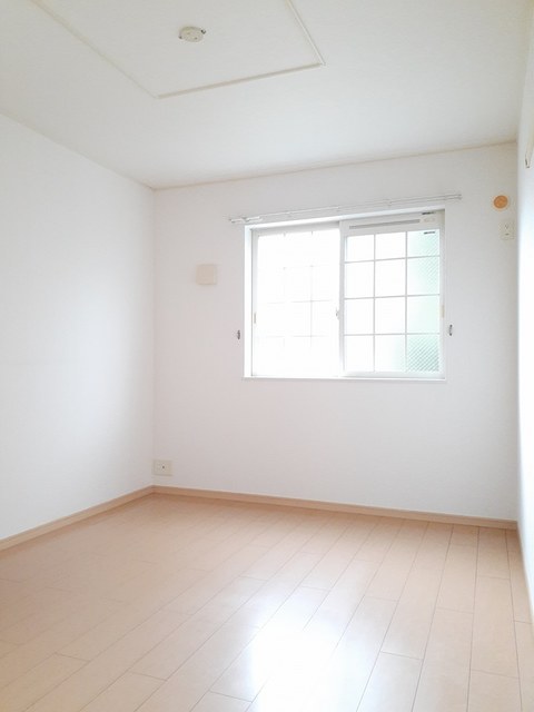 キラリ・トヨダ その他1