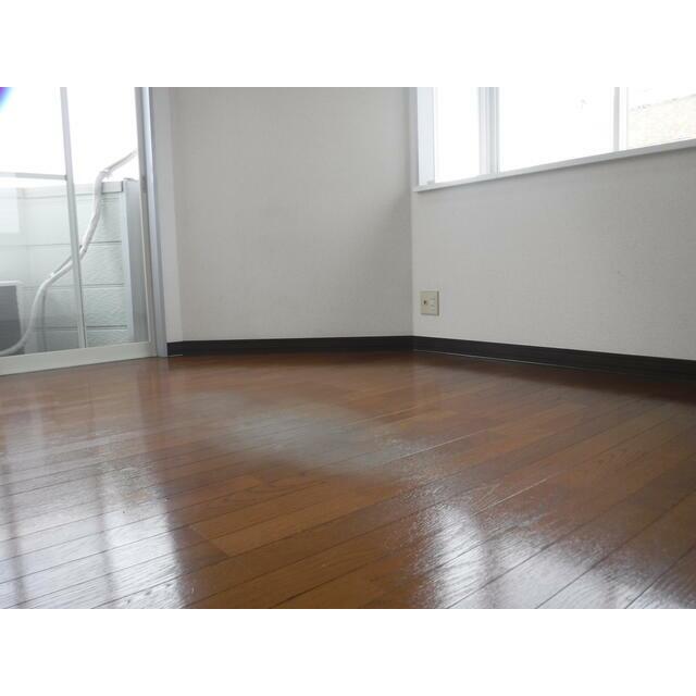 リバーサイドハイツ リビング