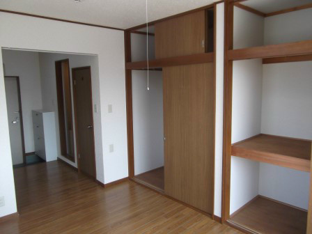 ピアハイツ旭  ベッドルーム