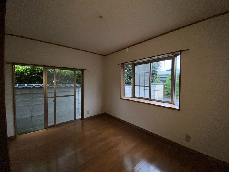 フレグランスルリ ベッドルーム