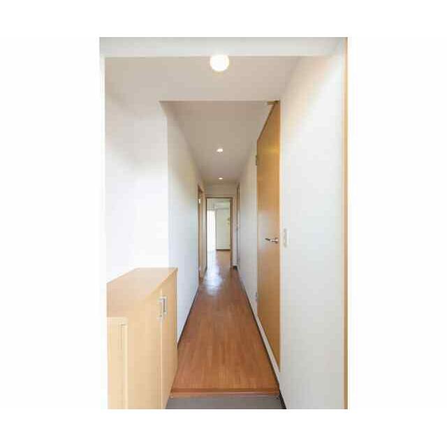 クロノス湘南台 玄関