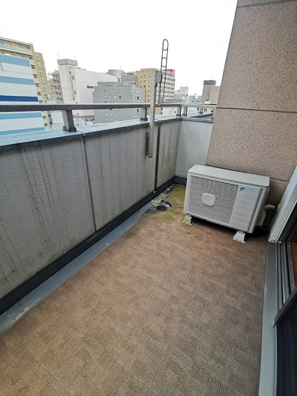 コンソラーレ本厚木 ベランダ