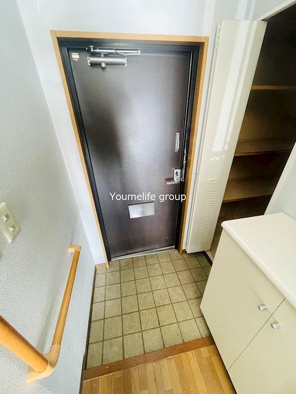 プラムハウス 玄関