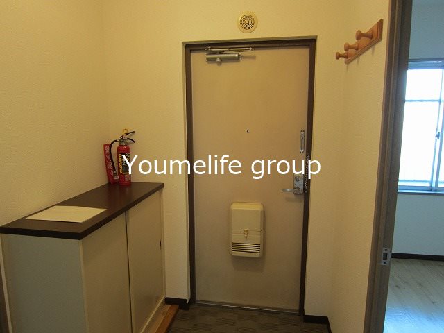 エスポアール高森 玄関