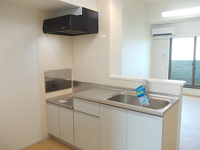 シャン・デ・コロール キッチン