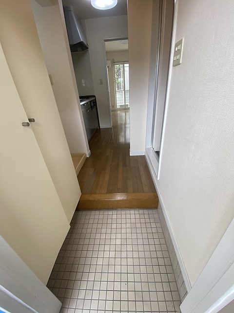 サザンクロス茅ヶ崎 玄関